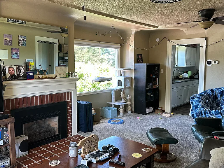 1401 Lakeway Dr #A — Photo 14