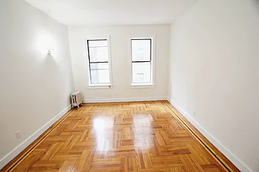 401 Edgecomb Avenue, #C2