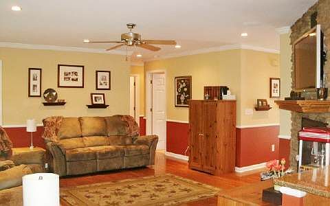 5th image of 204 Birchwood Dr
