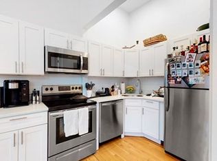 1 Gloucester St APT 3, Boston, MA 02115