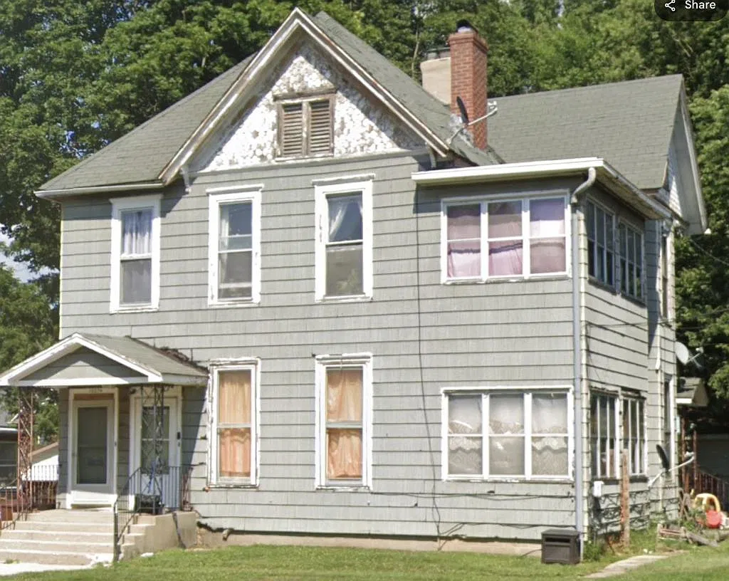 1027 S Oak, Lower — Photo 1