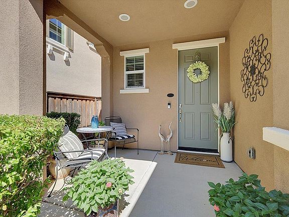 4th image of 3040 Ivy Creek Ln