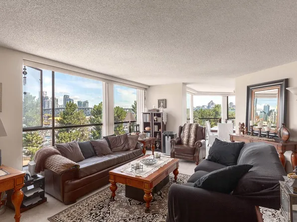 1450 Pennyfarthing Dr #411, Vancouver, BC V6J 4X8