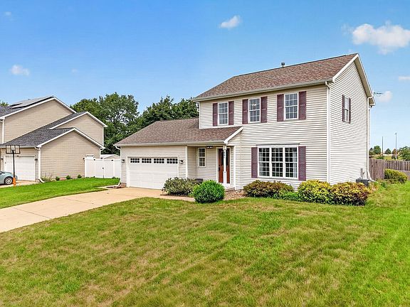 3rd image of 861 Vista Ridge Dr