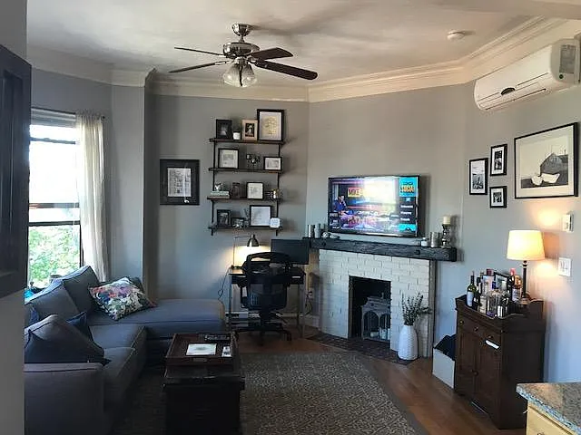 46 Hereford St #4F — Photo 2