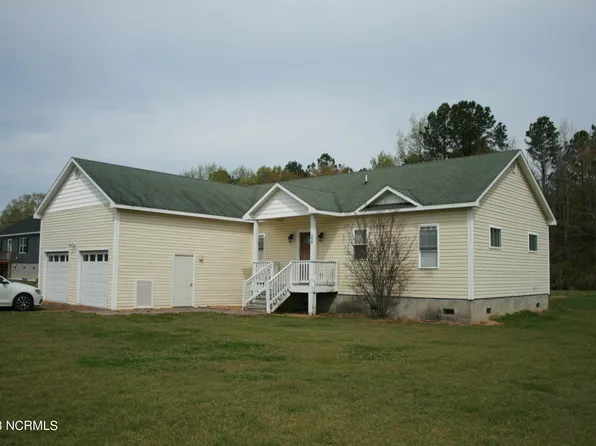 259 Pearce Point Drive, Columbia, NC 27925