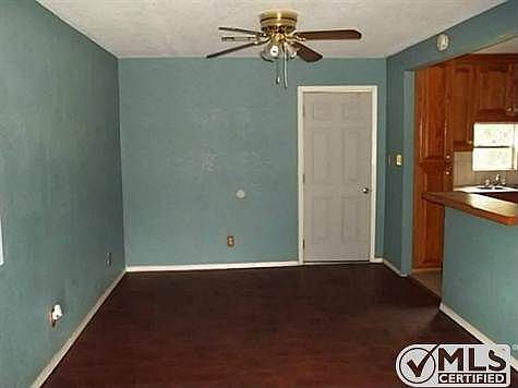 4th image of 1407 SE 13th St