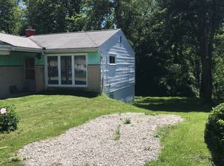 522 Arizona Dr, New Kensington, PA