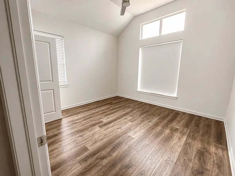 12513 S 75th Ave E — Photo 12