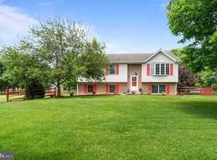 27 Leeds Manor Dr, Elkton, MD 21921