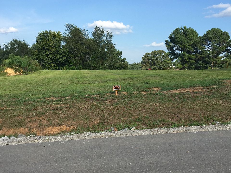 2nd image of Souther Hills Dr