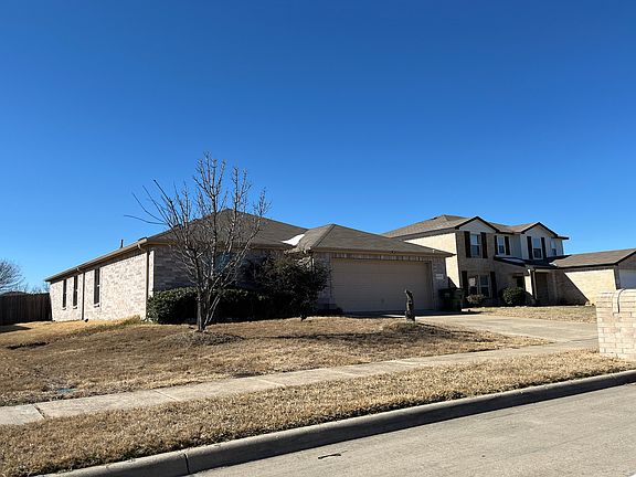 3rd image of 4633 Indian Creek Dr