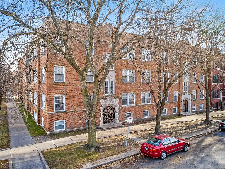 1825-39 W. Foster / 5131-37 N. Wolcott — Photo 14