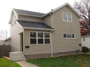 509 Armstrong St, Morris, IL 60450