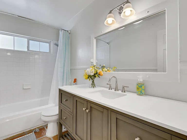 17837 Blackbrush Dr — Photo 43