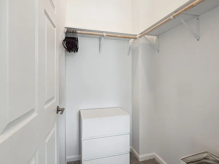 Pullman Lofts — Photo 40