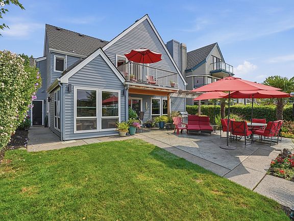 5th image of 292 N Lotus Isle Dr