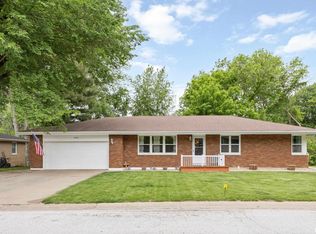 1300 Curtis Creek Rd, Quincy, IL 62301