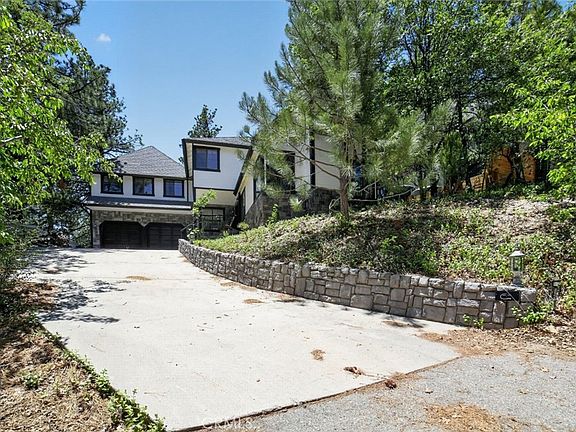 4th image of 1198 Montreal Dr