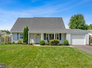 13120 Moss Ranch Ln, Fairfax, VA 22033