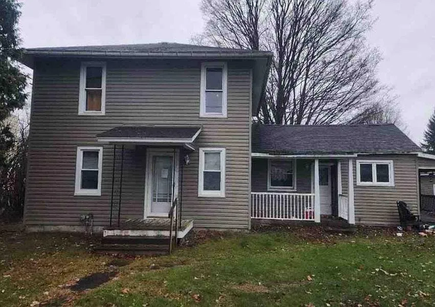 4495 Church St photo 1