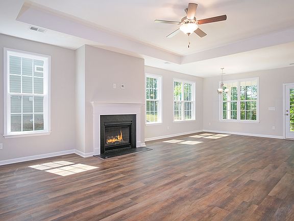 4th image of 123 Crisp Cameo Ct