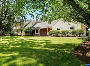 4269 Victor Point Rd NE, Silverton, OR 97381