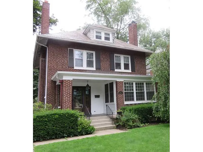 207 Meadow Ln photo 1