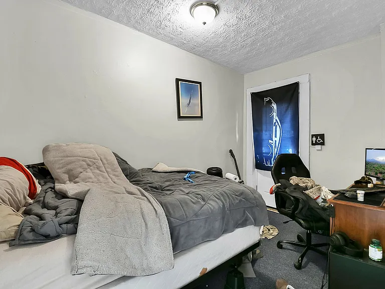 1508 Summit St — Photo 12