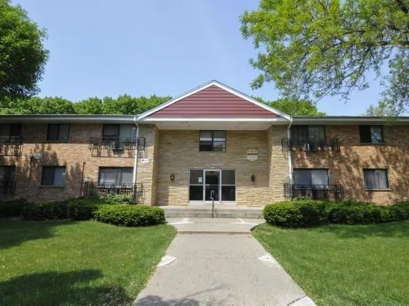 5721 N 94th St, Milwaukee, WI 53225