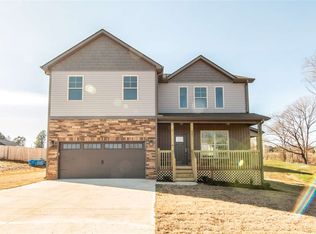 431 Dickson Rd, Campobello, SC 29322