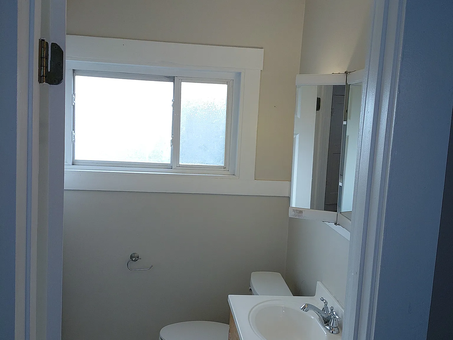 1 bed, 900 sqft, $950 — Photo 4
