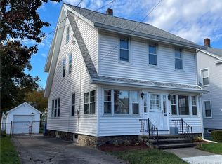 148 Circular Ave, Hamden, CT 06514