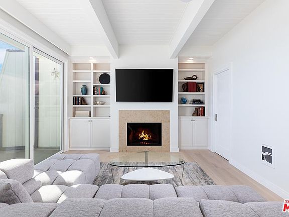3rd image of 11864 E Coral Reef Ln