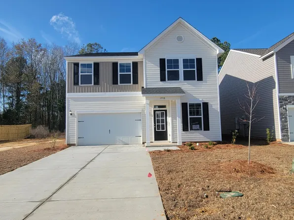 1748 Canopy Dr, Sumter, SC 29150