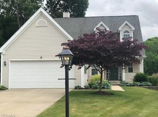 8526 Creekside Dr, Northfield, OH 44067