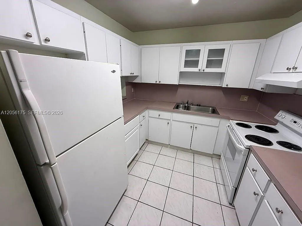 Palmetto Gardens Condo — Photo 2
