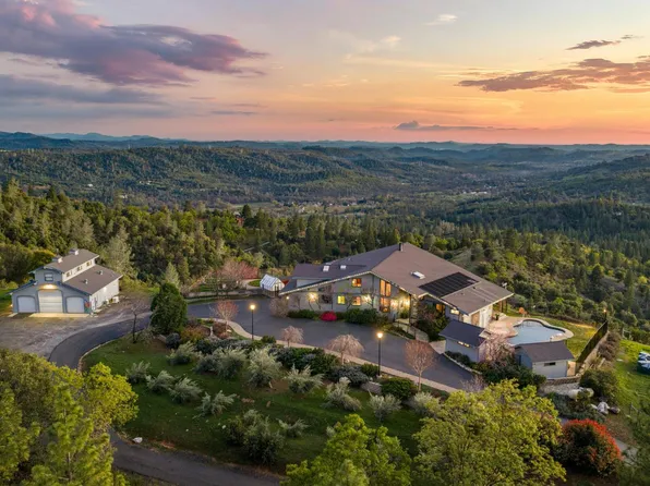 984 Crestview Dr, Murphys, CA 95247