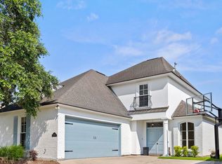 36287 E Pine Grove Ct, Prairieville, LA 70769