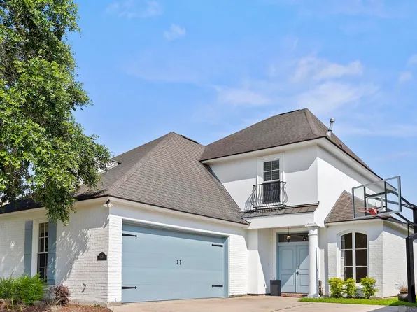 36287 E Pine Grove Ct, Prairieville, LA 70769