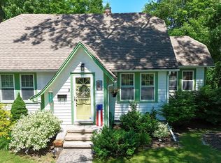 3 Jensen Ave, Chelmsford, MA 01824