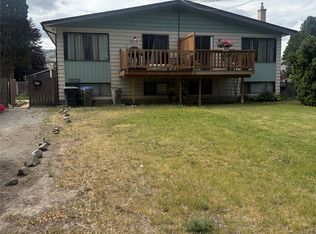2515 Edgemount Ave, Kamloops, BC V2B5A4