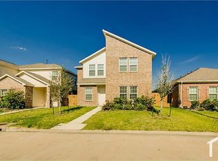 9830 N Vita Cir, Houston, TX 77070