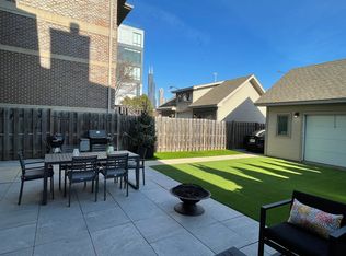 1403 S Emerald St, Chicago, IL 60607