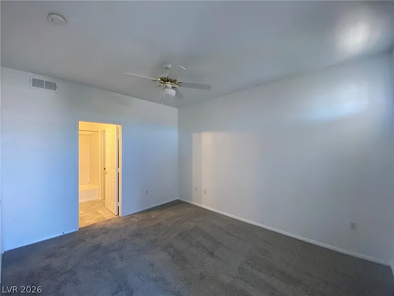 8555 W Russell Rd #2106 — Photo 10