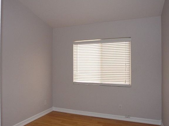 2bed 2 bath