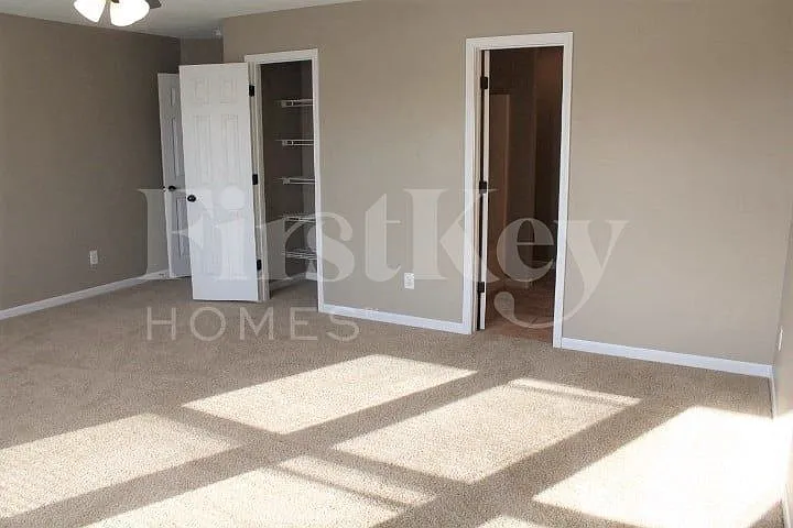 3624 Fredricksburg Dr — Photo 8