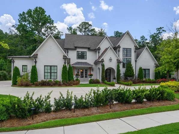 2089 Highland Gate Way, Hoover, AL 35244