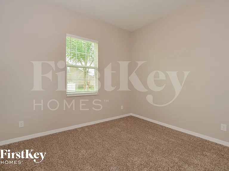824 Grand Hilltop Dr — Photo 11