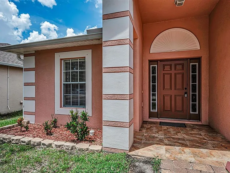 17029 Torvest Ct — Photo 2
